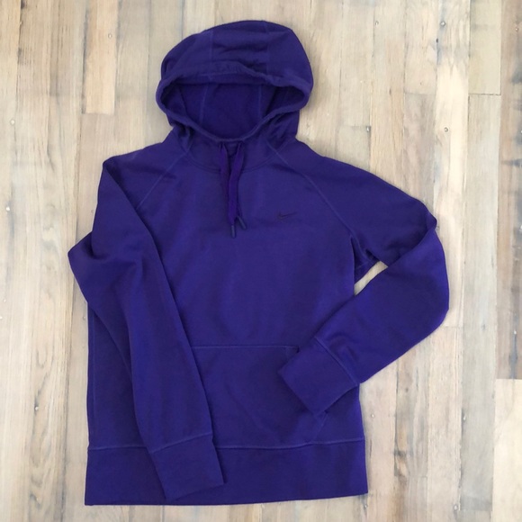 Nike Sweaters - Nike hoodie